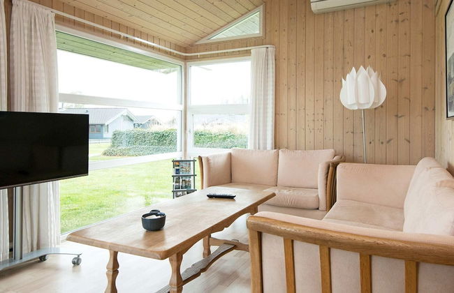 6 Person Holiday Home in Sjolund-by Traum - Foto 14