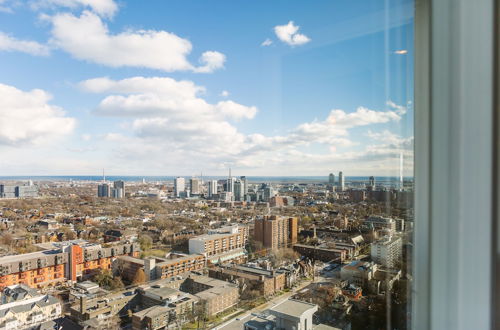 Foto 48 - QuickStay - Beautiful Toronto Condo, City Views