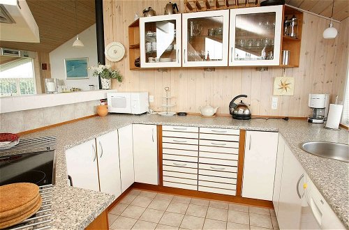 Photo 13 - 8 Person Holiday Home in Lokken