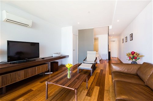 Photo 11 - RIVER, 1BDR Melbourne Apartment