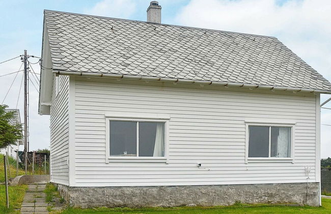 6 Person Holiday Home in Bakkasund - Foto 52