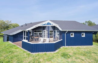 Photo 1 - 8 Person Holiday Home in Blavand