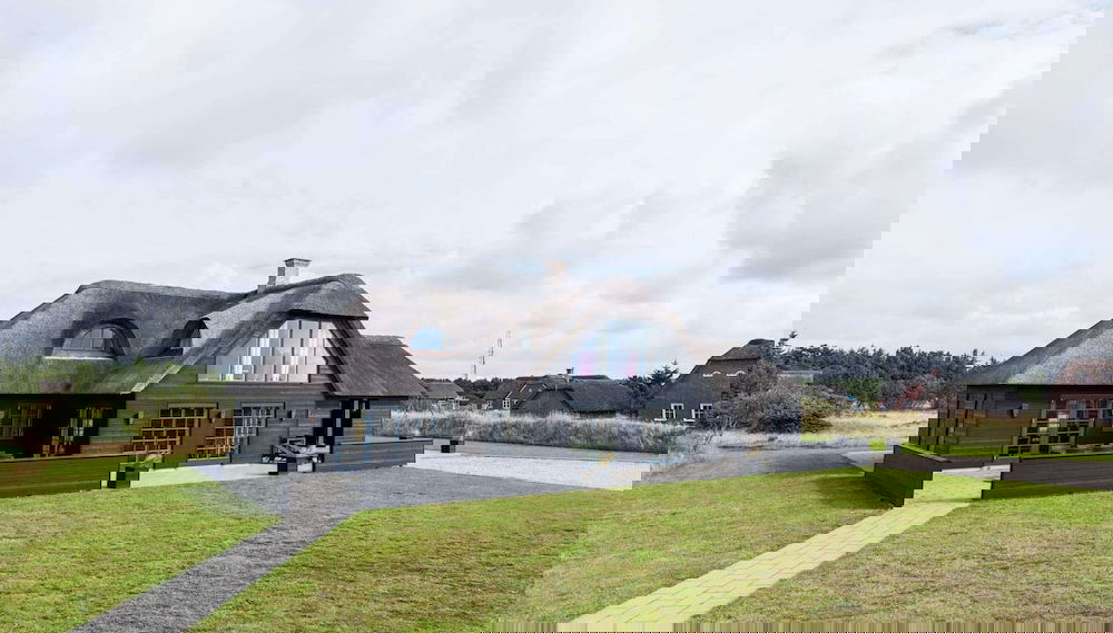 8 Person Holiday Home in Blavand - Photo 1