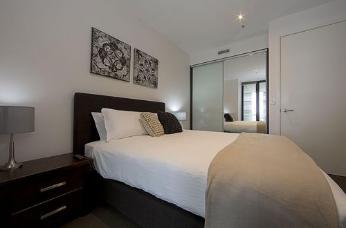 Photo 7 - Accommodate Canberra - Manhattan