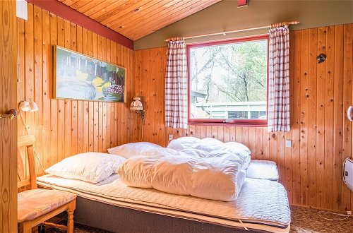 Foto 9 - 4 Person Holiday Home in Norre Nebel