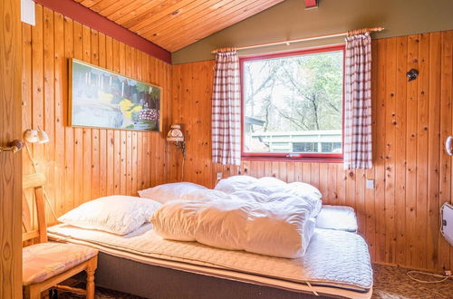 Photo 8 - 4 Person Holiday Home in Norre Nebel