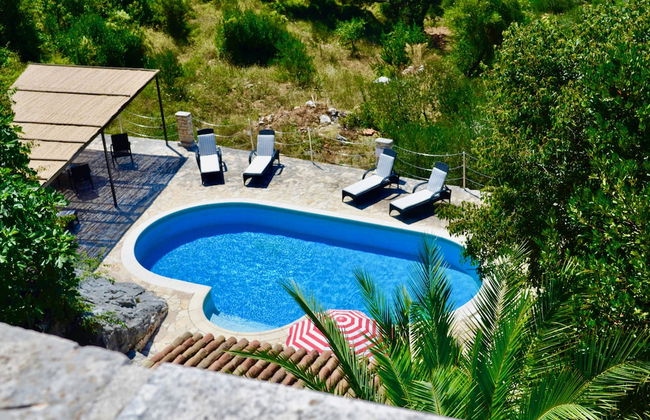 Restored 350 Year old Villa, Stunning Views, Idyllic Location, Large Pool - Foto 1