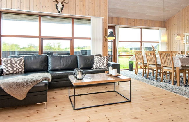 Spacious Holiday Home in Tarm near Beach - Foto 8