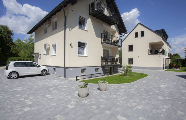 Razingar Apartments - Foto 1