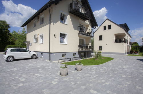 Photo 1 - Razingar Apartments