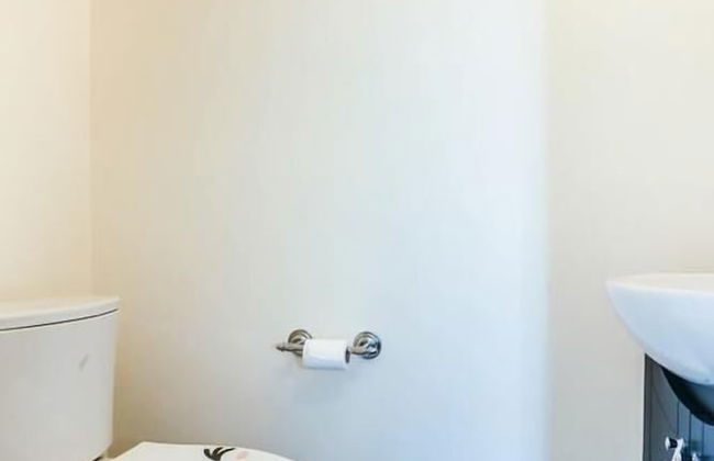 Central Cozy 1bdr Suite by Elevate Rooms - Foto 14