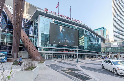 Photo 1 - GLOBALSTAY. Maple Leaf Square