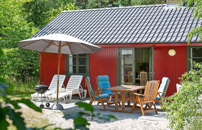 6 Person Holiday Home in Nexo - Foto 23