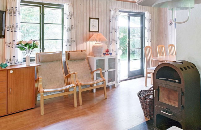 6 Person Holiday Home in Nexo - Foto 11