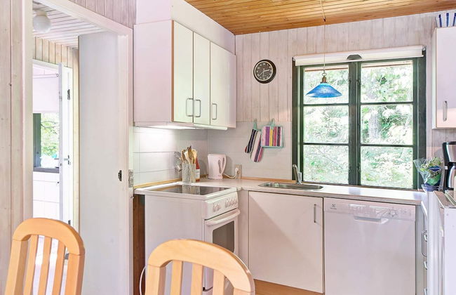 6 Person Holiday Home in Nexo - Foto 12