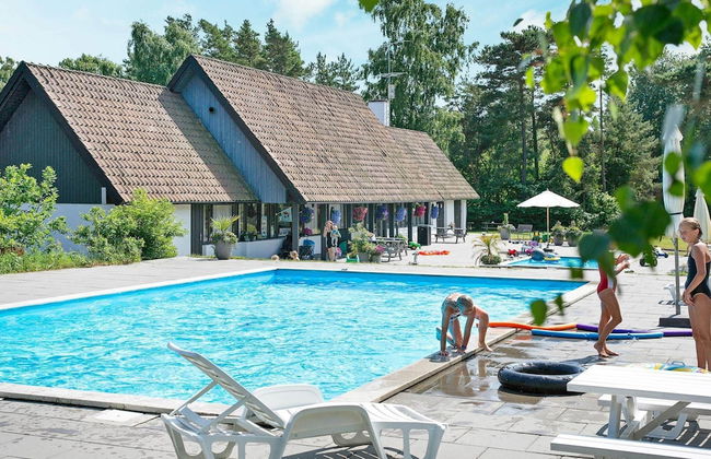 6 Person Holiday Home in Nexo - Foto 4