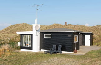 Photo 1 - 4 Person Holiday Home in Hvide Sande