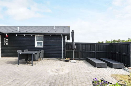 Photo 20 - 6 Person Holiday Home in Lokken-by Traum