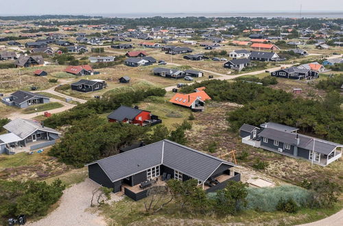 Photo 38 - Holiday Home in Hvide Sande