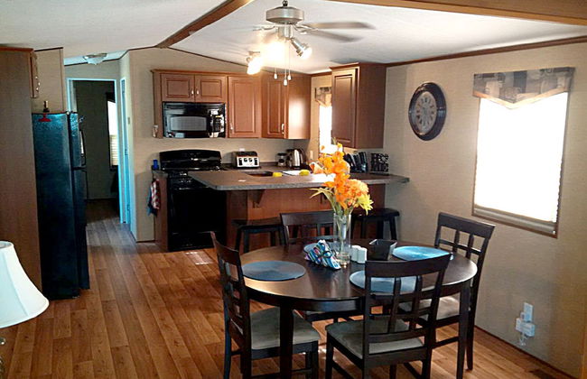 QuickStay - Heavenly Cottage (Beautiful Lake Views) - Photo 3