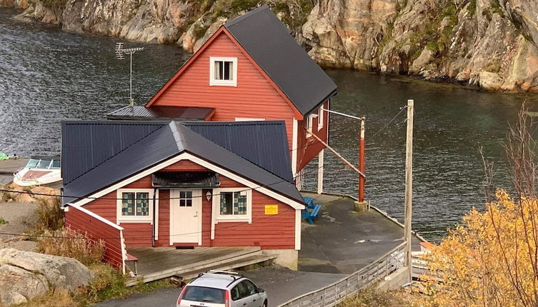 Photo 1 - 6 Person Holiday Home in Brandasund