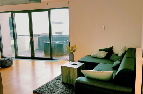 Photo 9 - Luxury Sea View Apartment