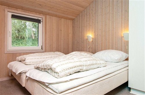 Photo 3 - 10 Person Holiday Home in Nordborg