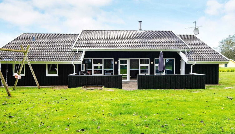 Photo 1 - 10 Person Holiday Home in Nordborg