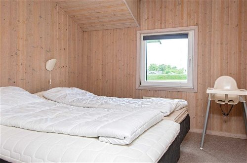 Photo 4 - 10 Person Holiday Home in Nordborg