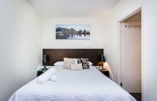 Photo 2 - Imogen, Melbourne Studio Apartment