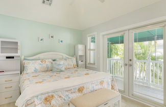 Foto 3 - Bahamian Reed by Avantstay Walk to Everything! w/ Community Pool Week Long Stays Only