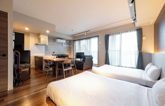 Minn Chitose - Photo 2