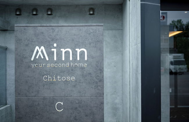 Minn Chitose - Photo 1