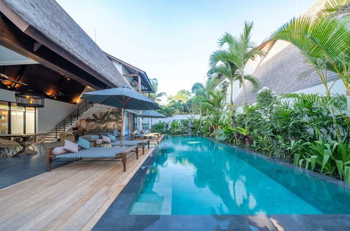 Foto 69 - Splendid Private Villa, 4 BR, Canggu With Staff