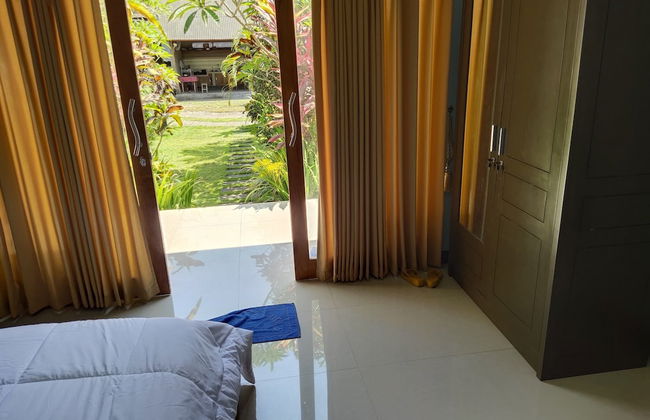 Martin's Guest House - Photo 7