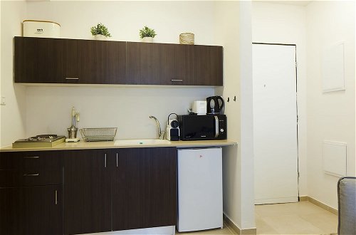 Photo 6 - TLV Suites By The Sea - 2 Rooms
