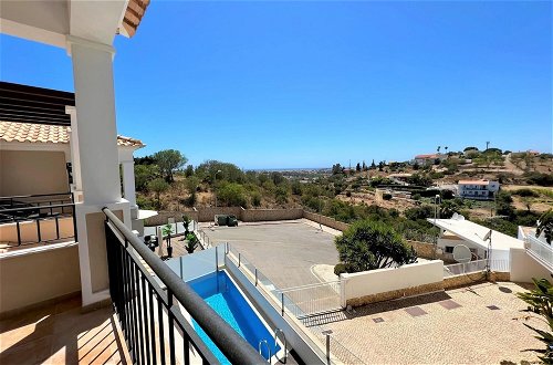 Foto 43 - Albufeira Deluxe Residence With Pool by Homing