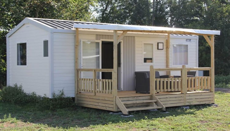 Foto 1 - Compact 4 Person Chalet in Friesland