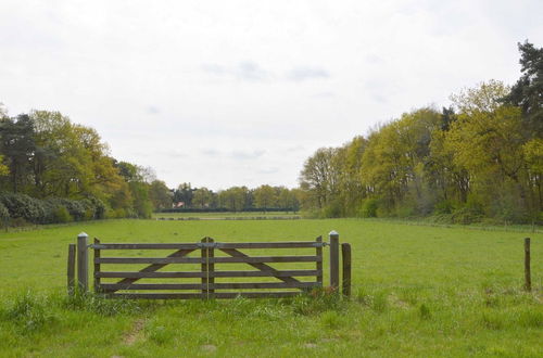 Photo 38 - Detached Cottage on Quiet Park