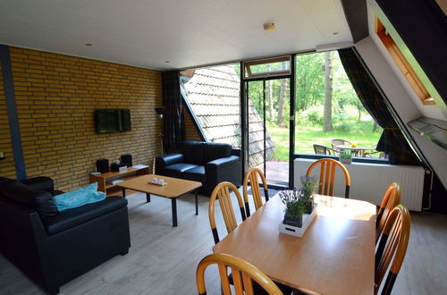 Photo 5 - Secluded Holiday Home in Limburg With a Terrace