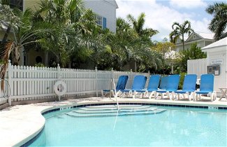 Photo 2 - Key West Found by Avantstay Close to Shops w/ Patio & Shared Pool! Week Long Stays Only