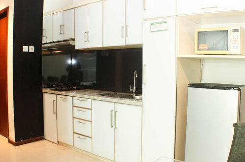 Foto 7 - Great Location And Comfy 2Br Apartment At Thamrin Residence