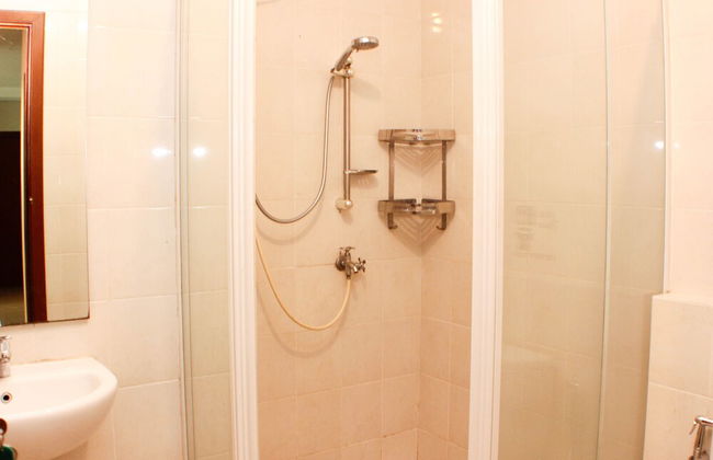 Great Location And Comfy 2Br Apartment At Thamrin Residence - Foto 13