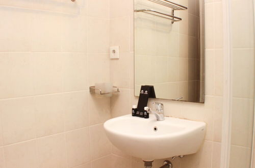 Photo 11 - Great Location And Comfy 2Br Apartment At Thamrin Residence