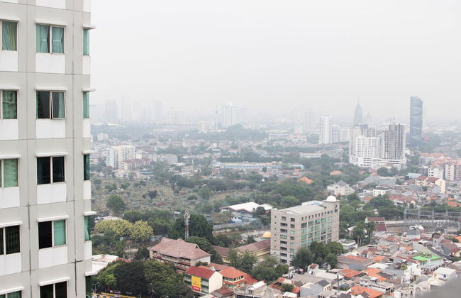 Great Location And Comfy 2Br Apartment At Thamrin Residence - Foto 26