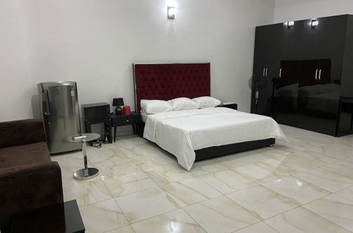 Foto 6 - Luxurious and Inviting 4-bed House in Chevro-lekki