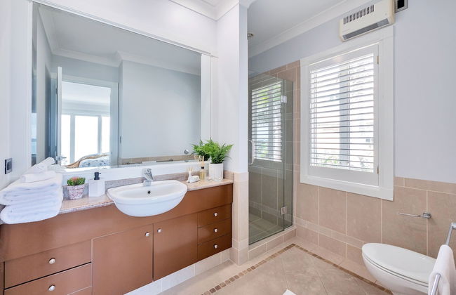 Magnificent Harbour View Villa in Orakei - Foto 23