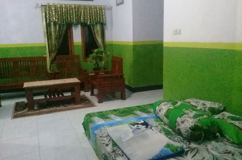 Photo 6 - Mas Dylan Homestay