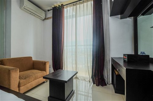Photo 11 - Relaxing Studio Apartment Mangga Dua Residence Near Itc Mall