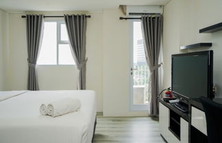 Photo 2 - Elegant Studio At Bintaro Icon Apartment Near Bintaro Xchange Mall